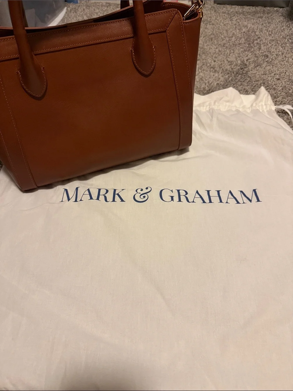 NEW!! Mark & Graham Zoe Classic Tan Smooth Leather Tote/Crossbody w/Dustbag